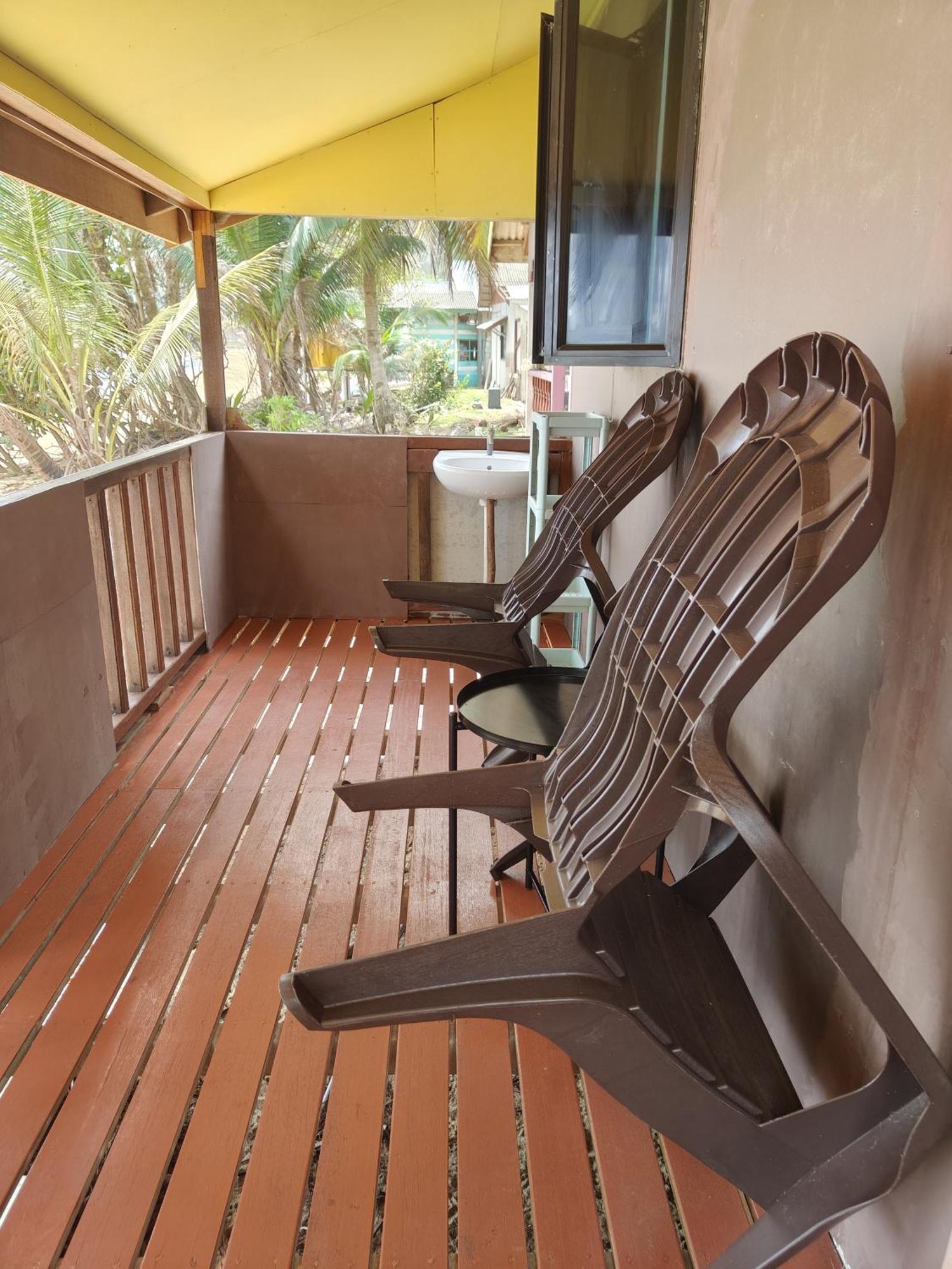 Permata Beach Chalet Kampong Juara Exterior photo